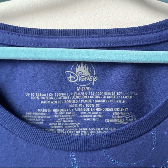 Disney Frozen Cobalt Blue T-Shirt w/ Elsa, Anna, & Olaf Hugs - Picture 4 of 5